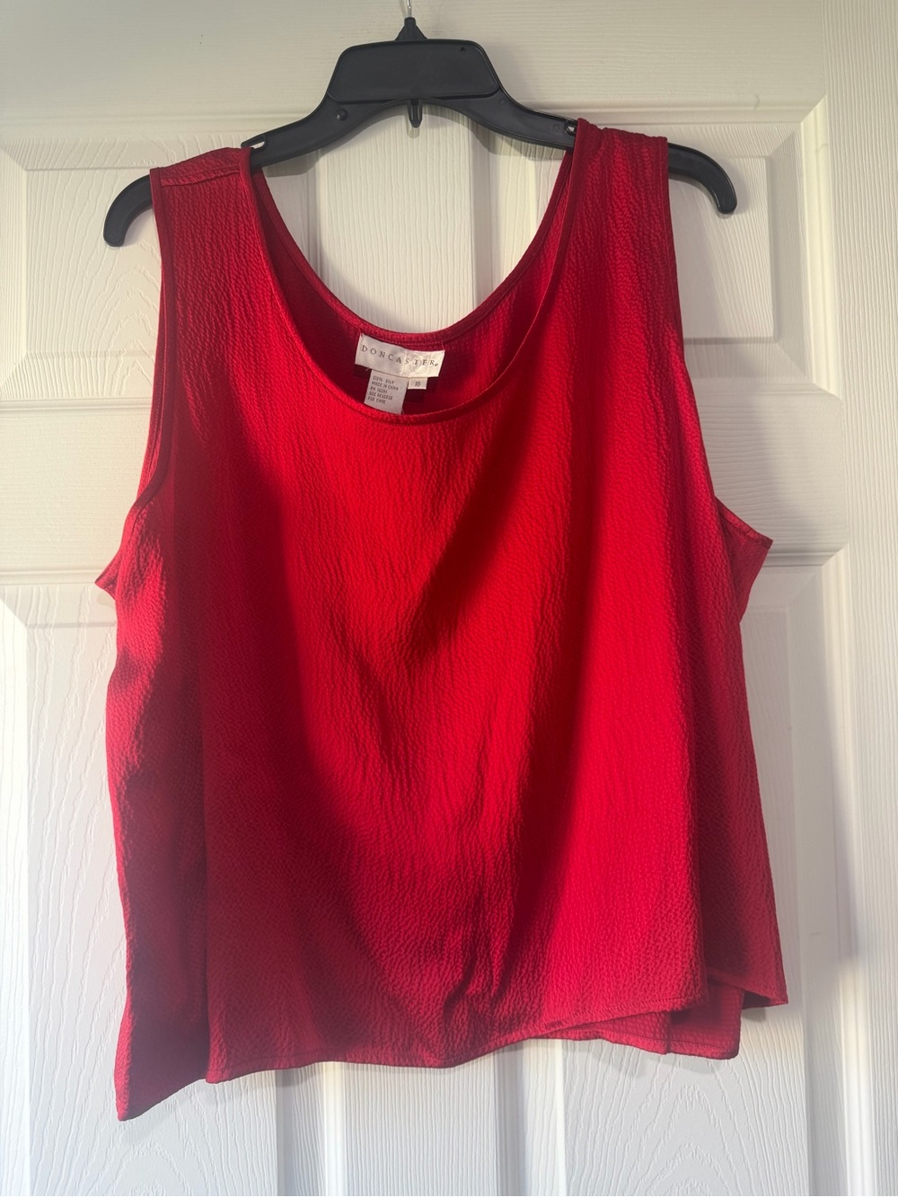 Doncaster silk camisole 100% silk Red Sleeveless Textured Tank Top -